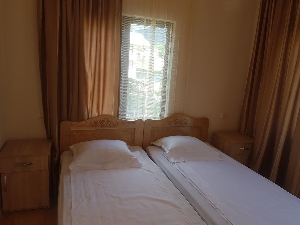 Saba Hotel Mestia Eksteriør billede