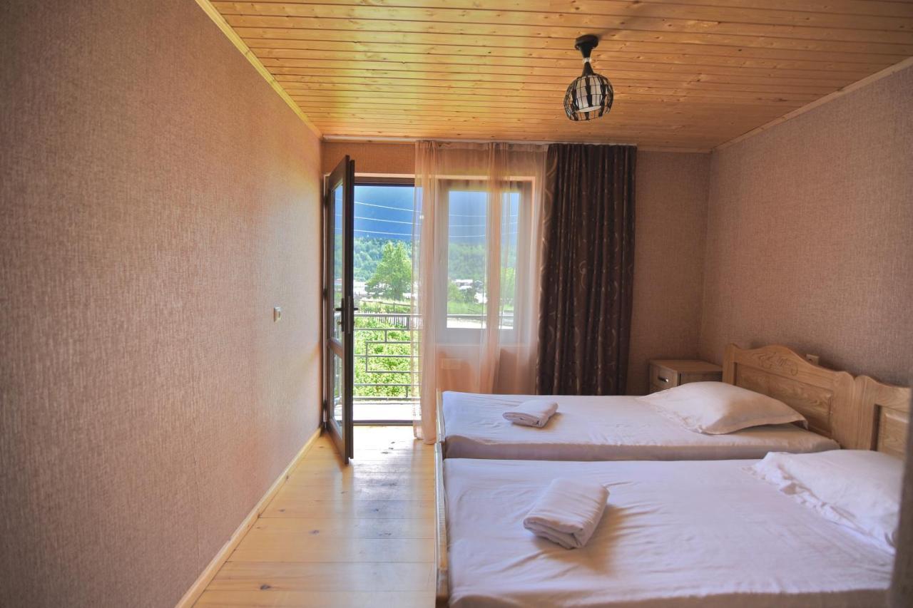 Saba Hotel Mestia Eksteriør billede