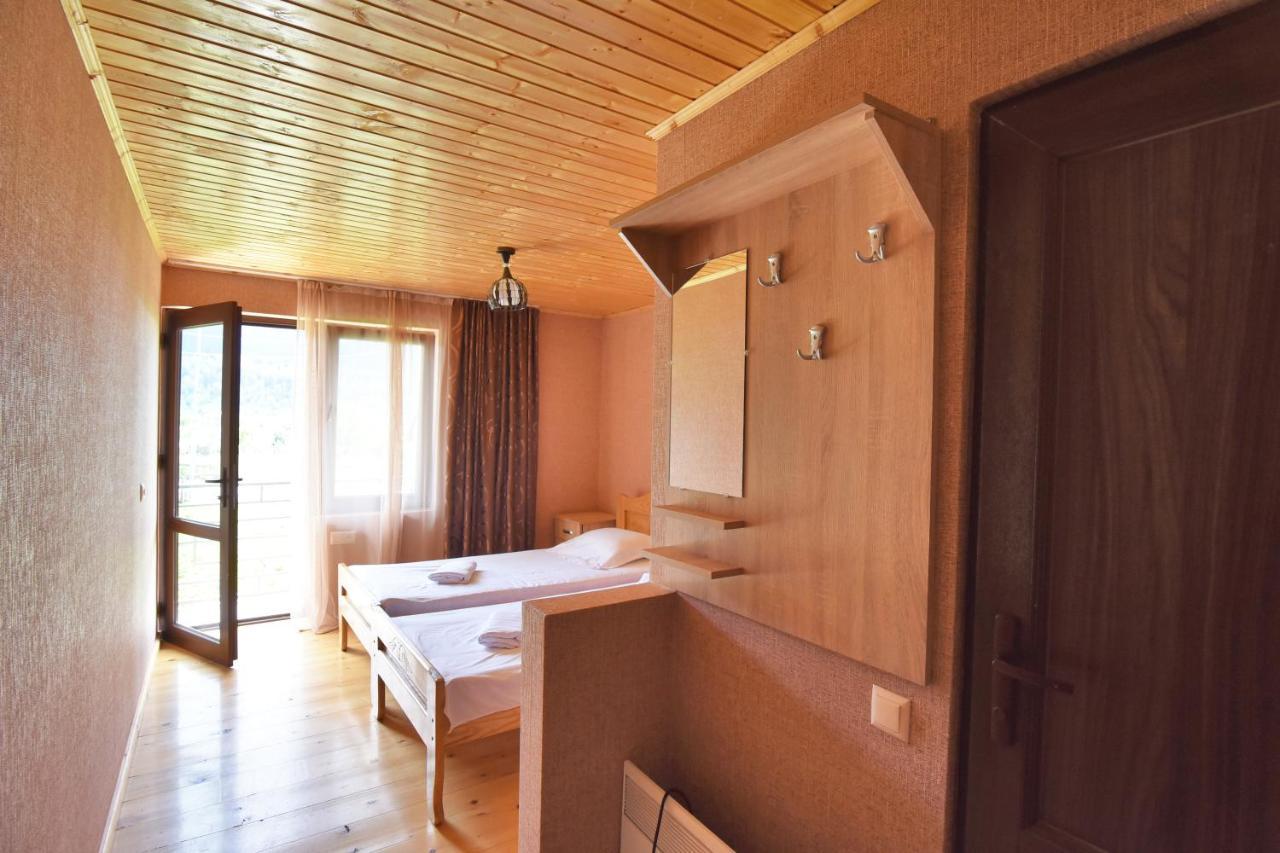 Saba Hotel Mestia Eksteriør billede
